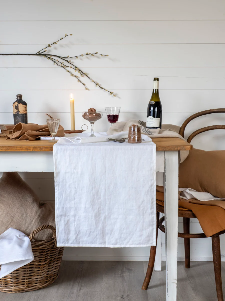 Avignon Table Runner - White - Image 3
