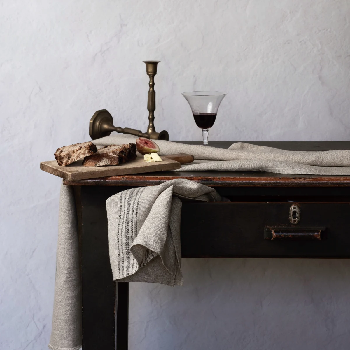 Provencal Tea Towel - black - Image 4